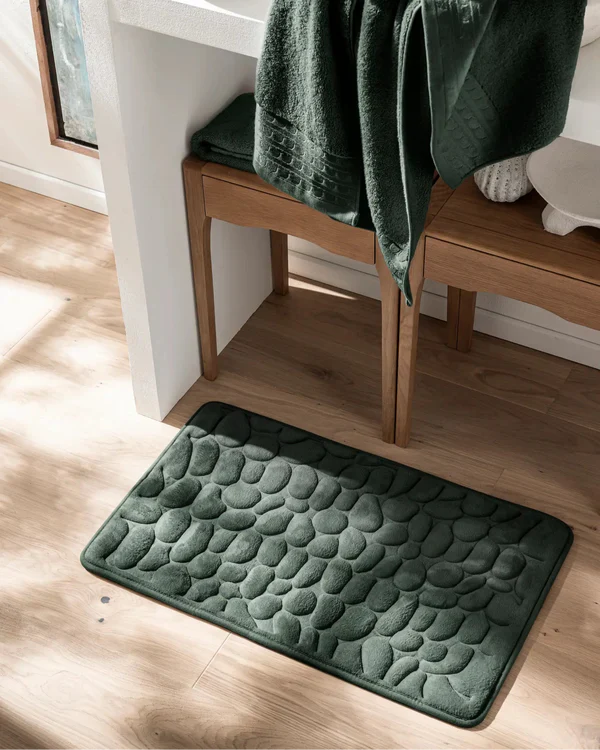 Pebble Bath Mat